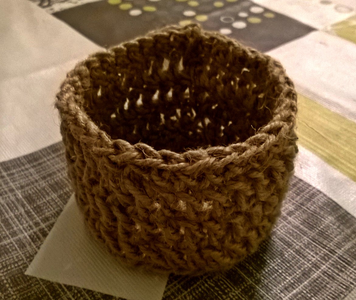 crochet basket
